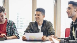 estudantes de formação acadêmica