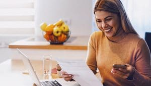 profissional vendo plano de carreira