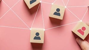 imagem com conexões representando gestão de pessoas