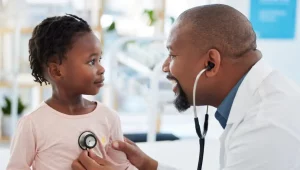 O que faz um cirurgião pediátrico Pitágoras