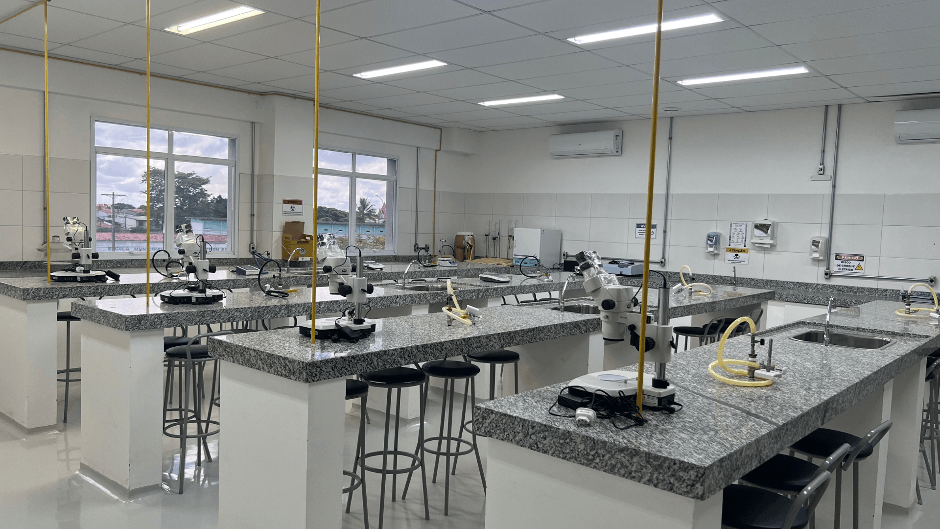 Unidade de Eunápolis de Medicina da Pitágoras